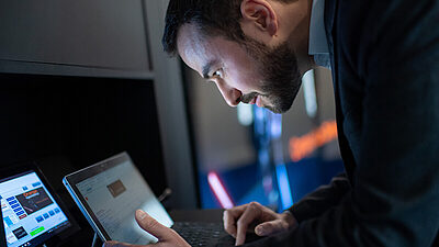 Man computer looking