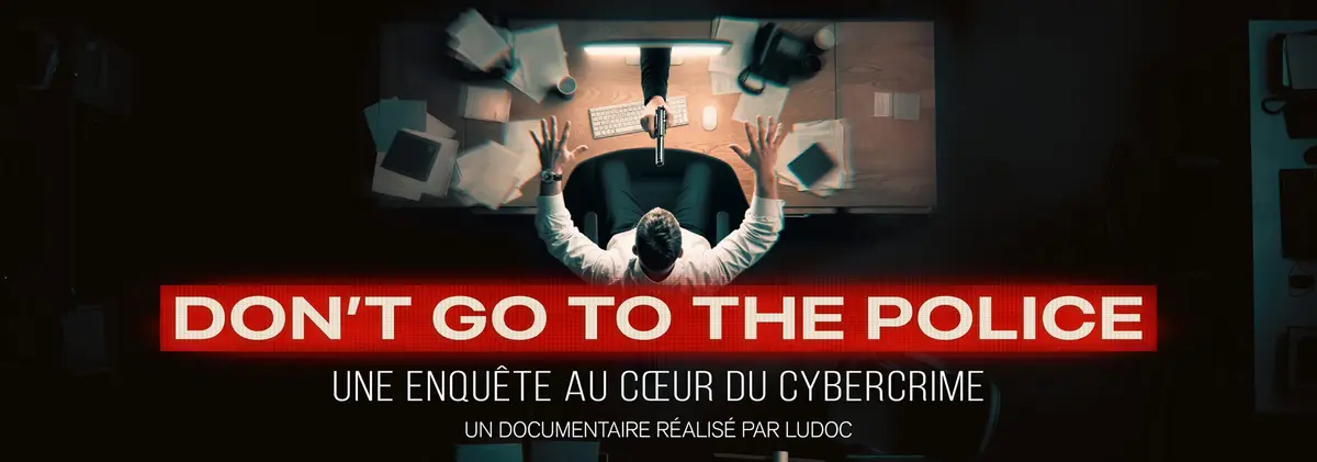 Affiche de Don't Go to the Police représentant un arme à feu qui sort d'un écran d'ordinateur