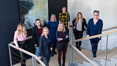 Women Orange cyberdefense