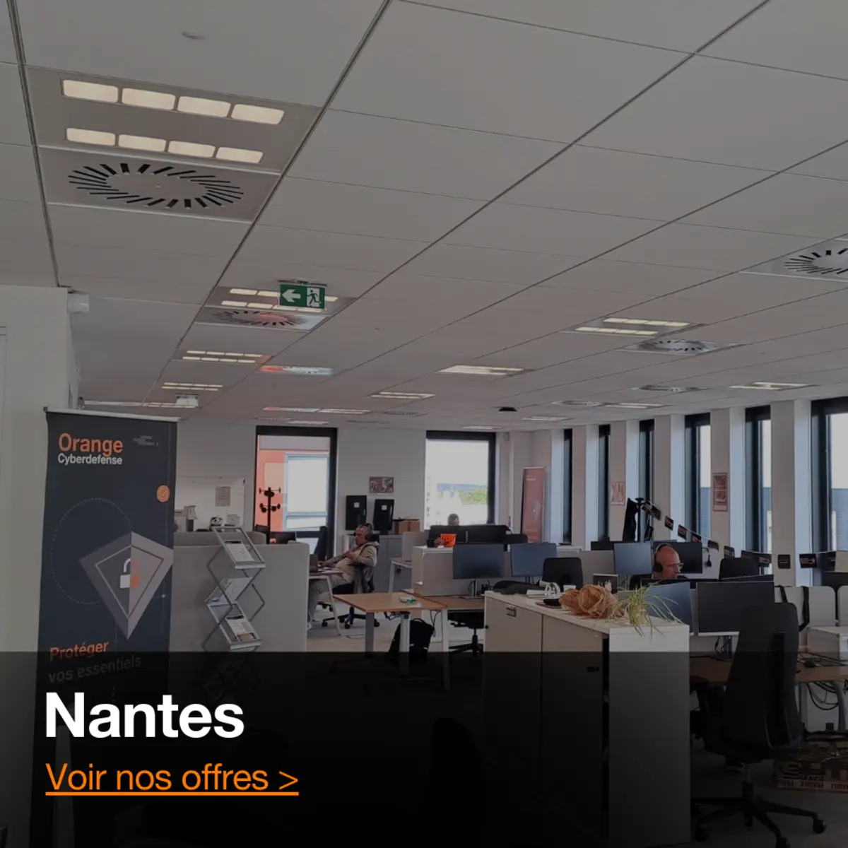 Photo de l'open space Orange cyberdefense à Nantes