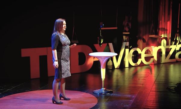 Can hackers break my heart? | Marie Moe | TEDxVicenza